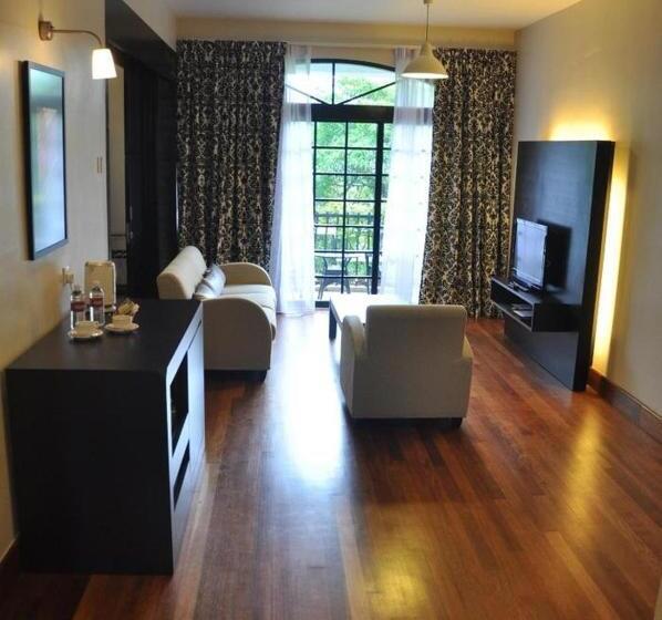 جناح عائلي, Strawberry Park Resort