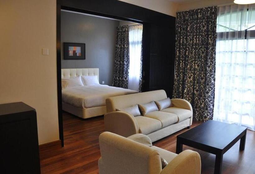 جناح عائلي, Strawberry Park Resort