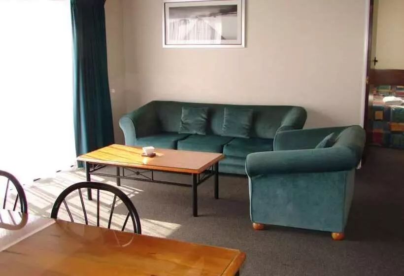 آپارتمان خانوادگی 2 خوابه, 193 Aorangi Manor Motel