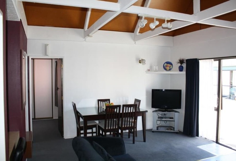 一ベッドルームエクゼクティブアパートメント, 193 Aorangi Manor Motel