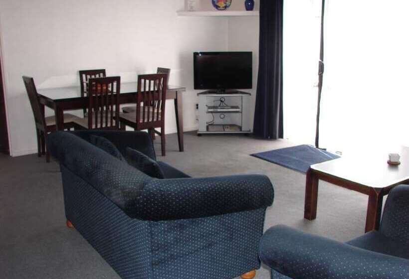 ２ベッドルーム家族用アパートメント, 193 Aorangi Manor Motel