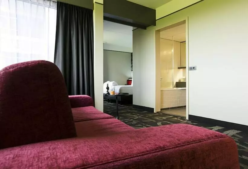 Juniorsviitti, Babylon Hotel Den Haag