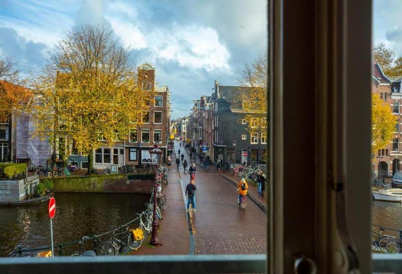 带观景的标准间, Amsterdam Wiechmann