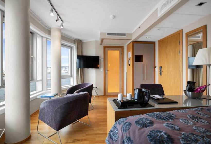 Номер Deluxe, Clarion Hotel Tyholmen