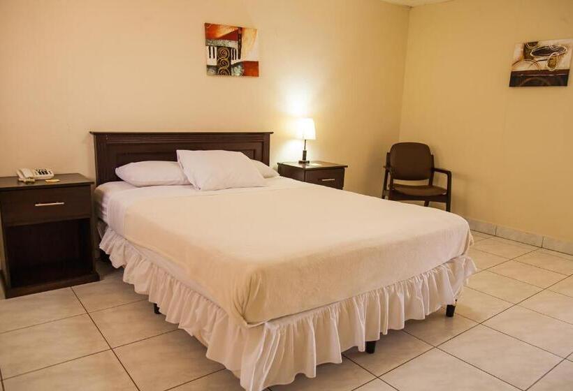 اتاق استاندارد یک نفره, Estrella