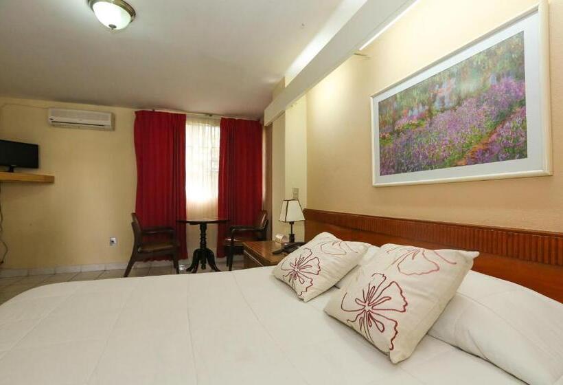 اتاق استاندارد یک نفره, Estrella