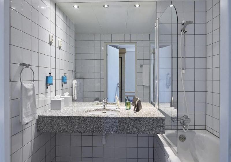 חדר סטנדרט יחיד, Fretheim