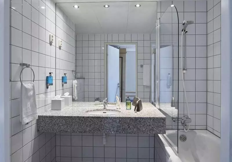 スタンダードシングルルーム, Fretheim