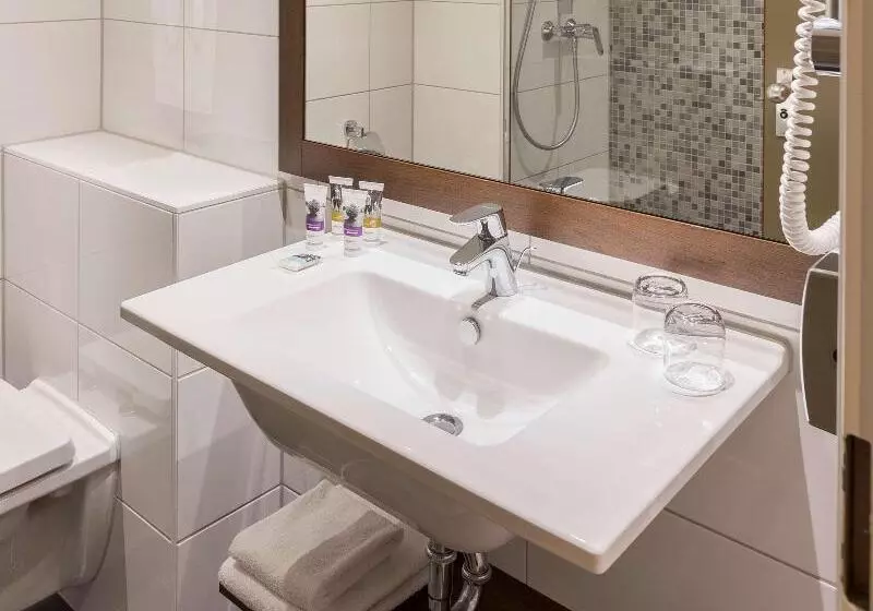 اتاق استاندارد یک نفره, Mercure Hotel Amsterdam West