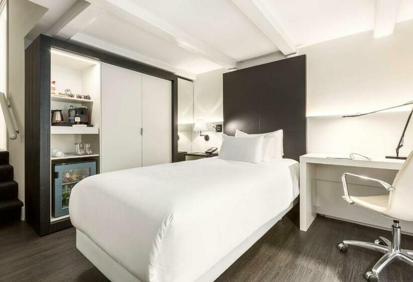 חדר סופריור יחיד, NH Collection Amsterdam Barbizon Palace