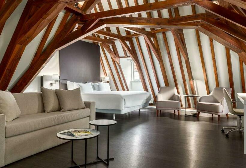 סוויטת ג'וניור, NH Collection Amsterdam Barbizon Palace