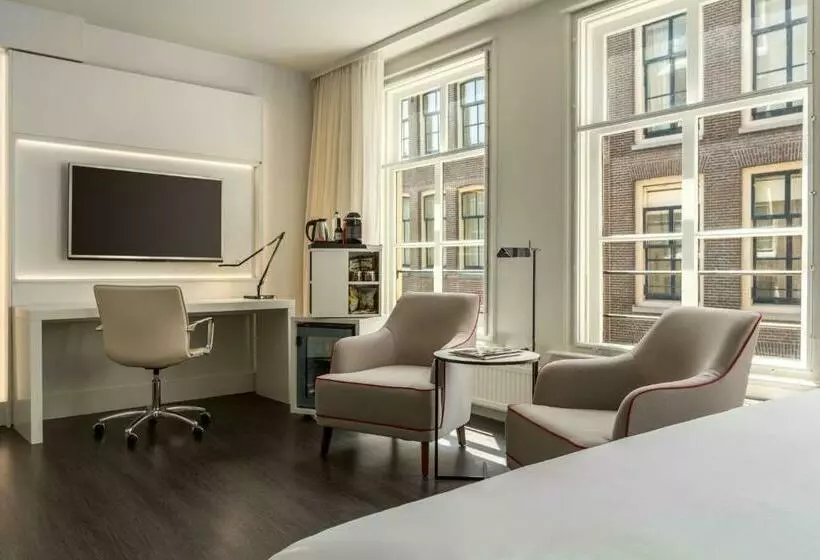 エコノミールーム, NH Collection Amsterdam Barbizon Palace