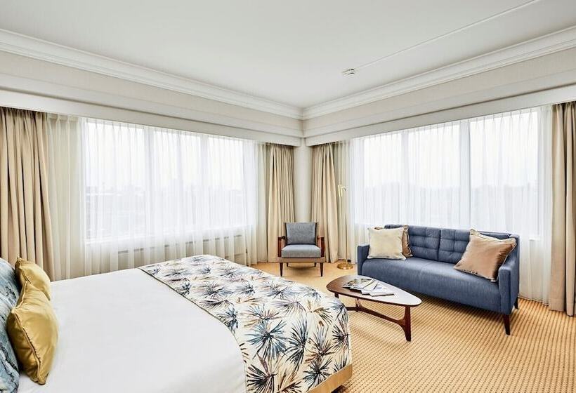 Executive Junior Suite, Okura Amsterdam – The Leading Hotels Of The World