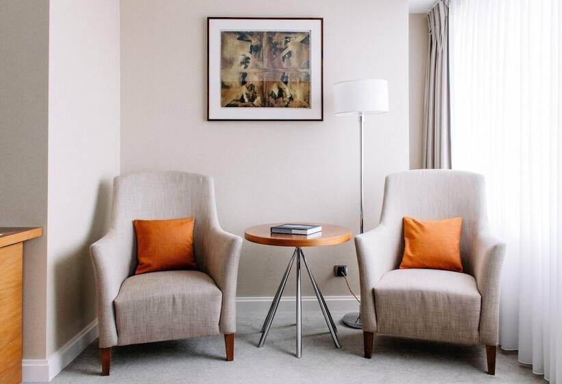 Superior Junior Suite, Okura Amsterdam – The Leading Hotels Of The World