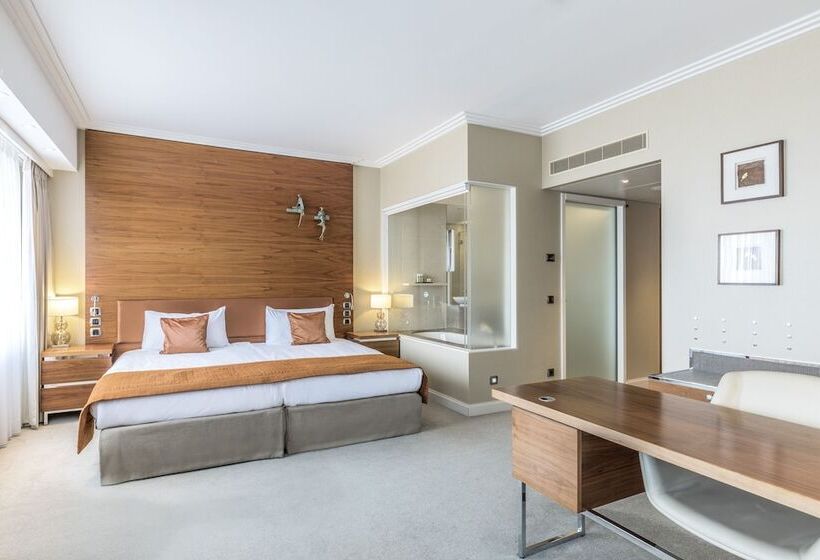 Полулюкс Superior, Okura Amsterdam – The Leading Hotels Of The World