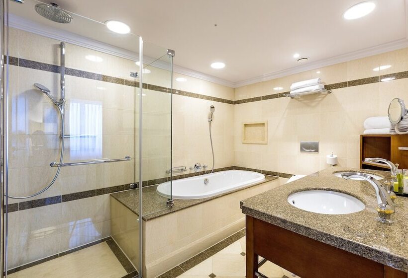 Семейный Номер, Okura Amsterdam – The Leading Hotels Of The World