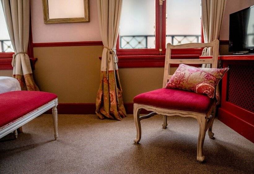 豪华房间, Paleis