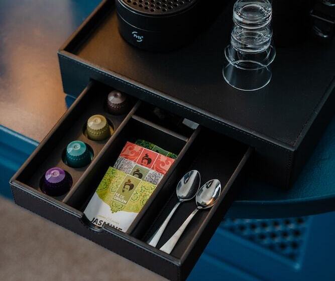 高级大房间, Paleis