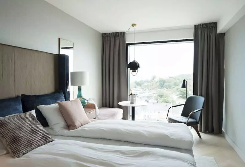 Standard Yhden Hengen Huone, Radisson Blu Caledonien Hotel, Kristiansand