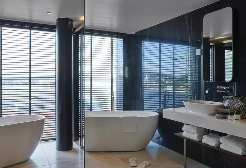 Sviitti Näkymä, Radisson Blu Caledonien Hotel, Kristiansand
