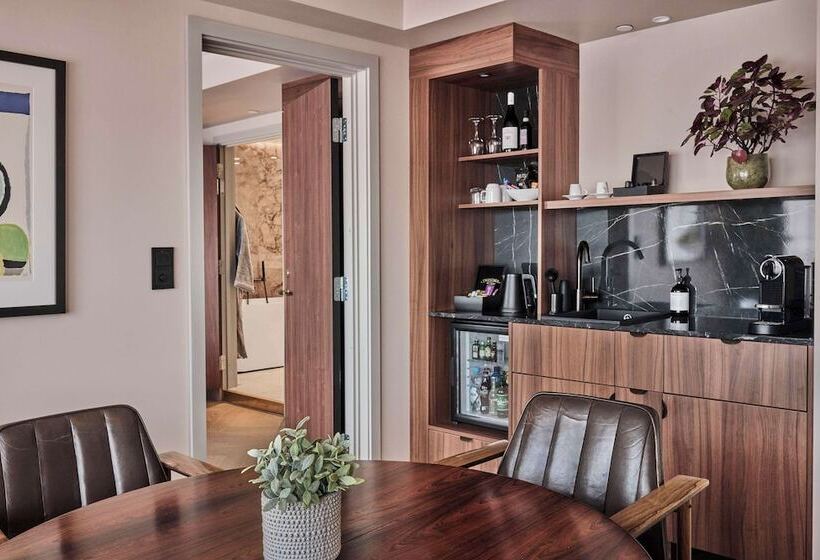 프레지덴셜 스위트, Radisson Blu Caledonien Hotel, Kristiansand