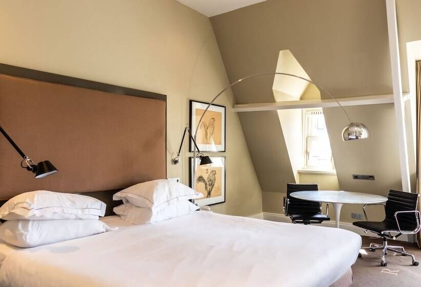 جناح جونيور, Roemer Amsterdam