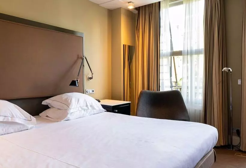 اتاق اجرایی, Roemer Amsterdam
