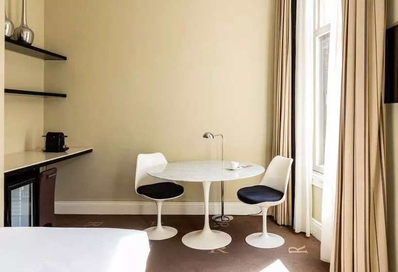 اتاق اجرایی, Roemer Amsterdam