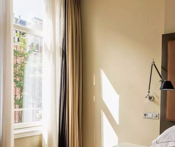 اتاق اجرایی, Roemer Amsterdam