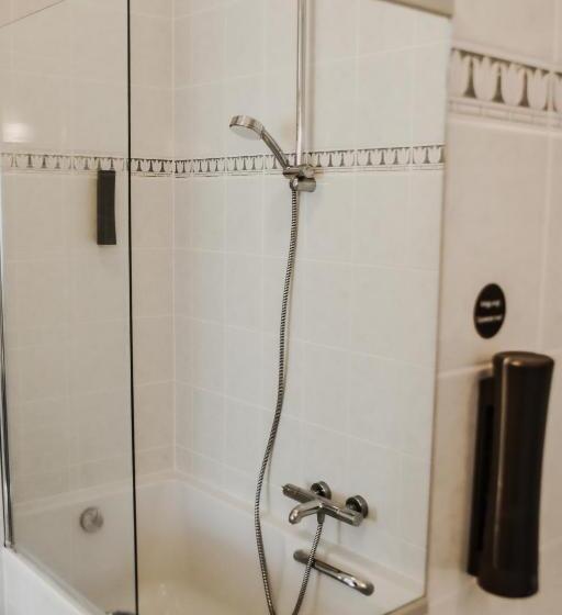 اتاق استاندارد, Ten Cate Emmen