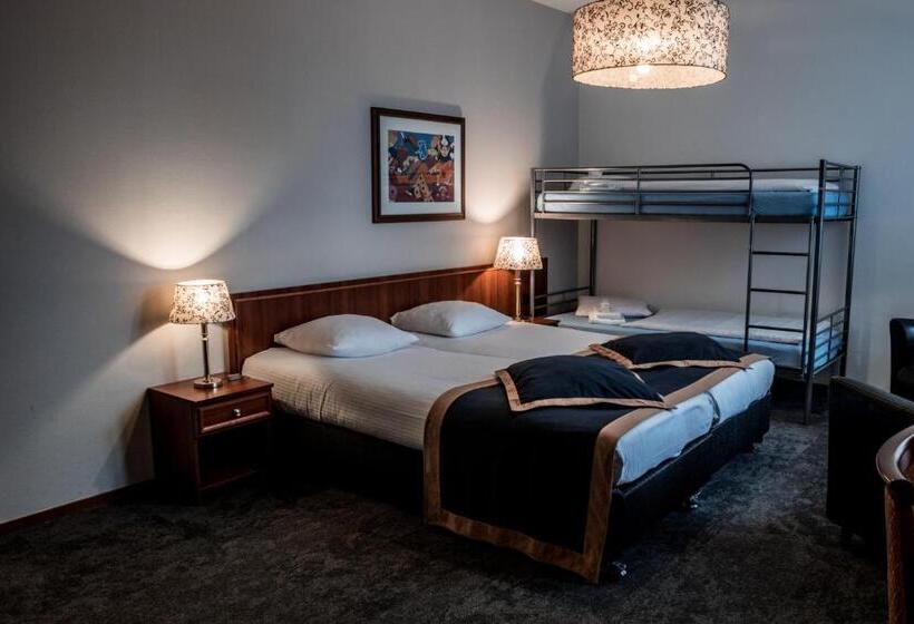 اتاق خانوادگی, Ten Cate Emmen