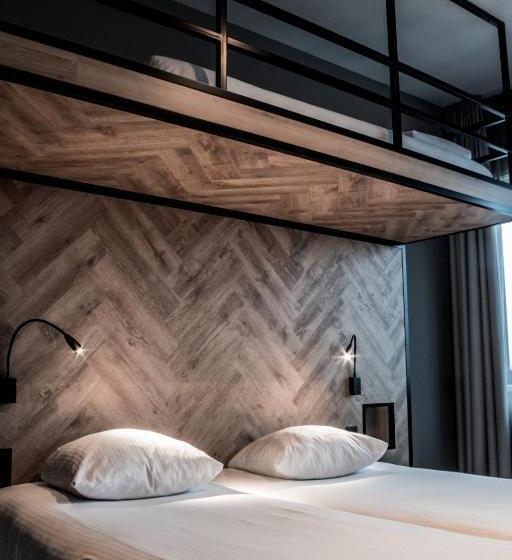 اتاق خانوادگی, Ten Cate Emmen