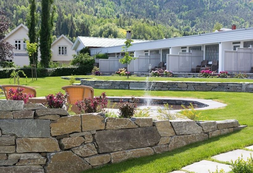 חדר סופריור, Walaker