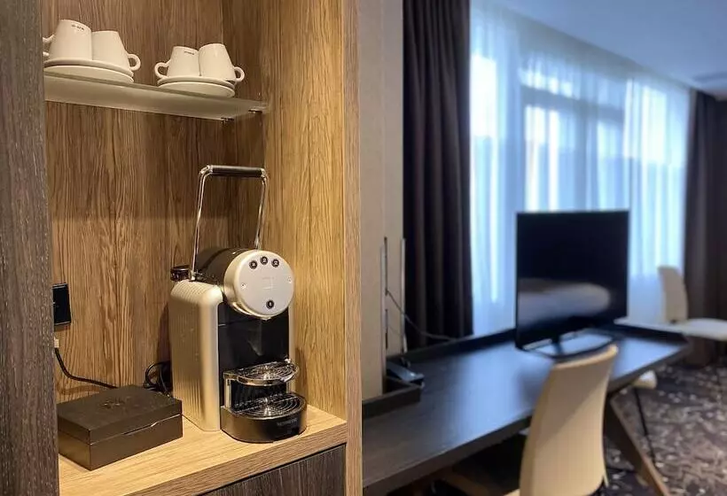 スタンダード４人部屋, Xo Hotels Infinity