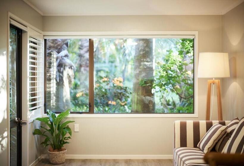 Suite, Emerald Inn On Takapuna Beach