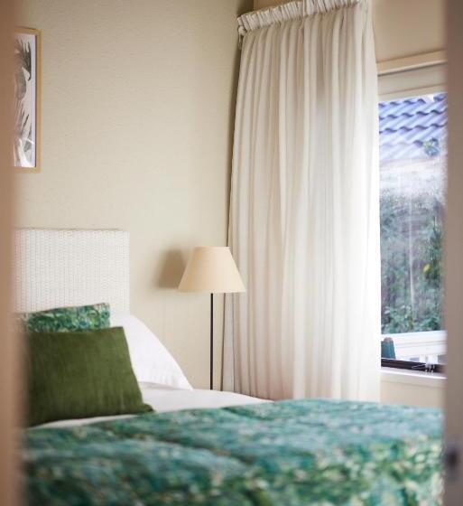 Suite, Emerald Inn On Takapuna Beach