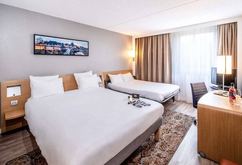 Номер Executive, Novotel Rotterdam Schiedam
