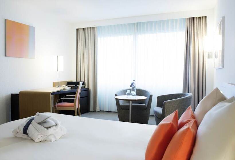 Номер Executive, Novotel Rotterdam Schiedam