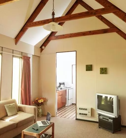 آپارتمان 1 خوابه, Bavarian Motel