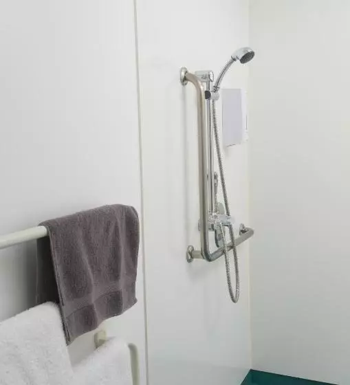 آپارتمان اجرایی 1 خوابه, Bavarian Motel