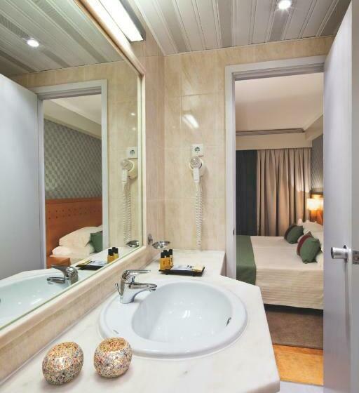 スイート（家族用）, Eurotel Altura