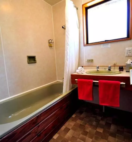 ツーベッドルーム　ヴィラ, Greenacres Alpine Chalets & Villas