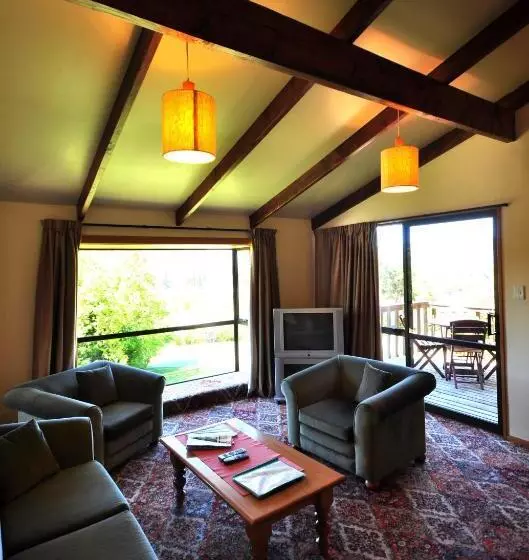 ツーベッドルーム　ヴィラ, Greenacres Alpine Chalets & Villas