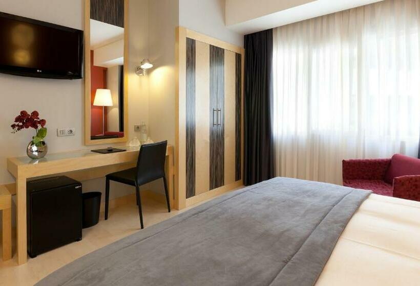 Camera Standard, Alif Avenidas