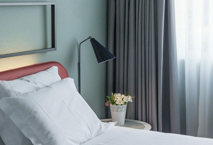 Семейный Номер, Axis Ofir Beach Resort