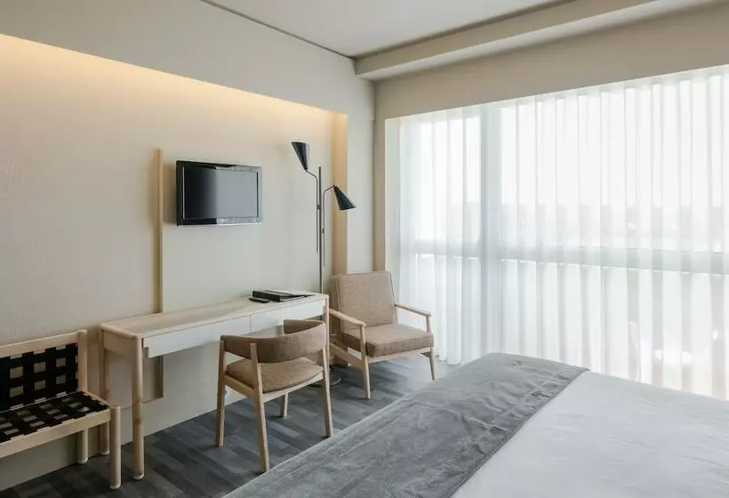 オーシャンビュースタンダードルーム, Axis Ofir Beach Resort