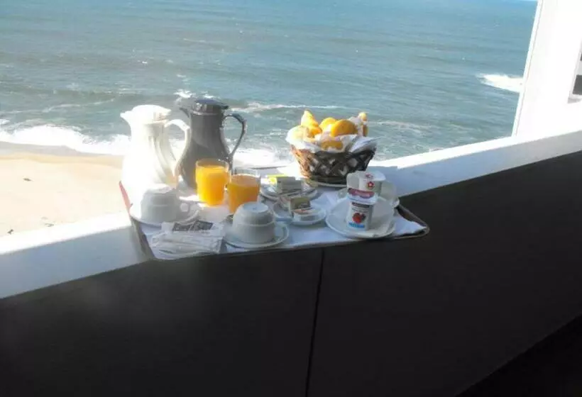 اتاق استاندارد با چشم‌انداز دریا, Axis Vermar Conference & Beach