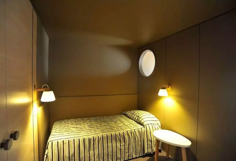 اتاق استاندارد, Axis Vermar Conference & Beach