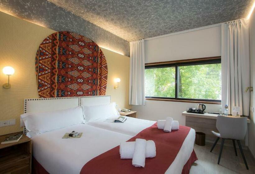 اتاق استاندارد, Casual Inca Porto