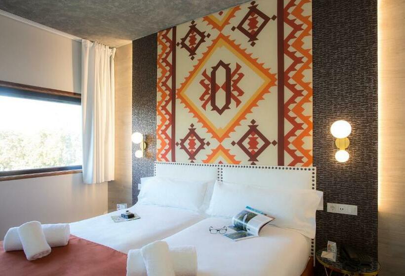 اتاق استاندارد, Casual Inca Porto